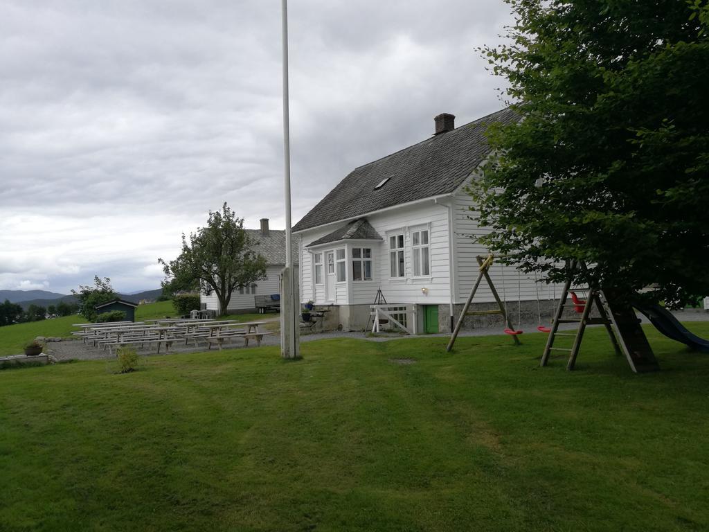Donhaug Gjestegard Uskedalen Bagian luar foto